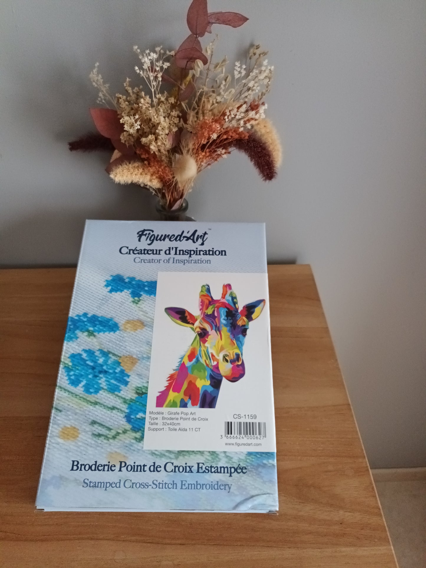 Kit point de croix estampé pop art GIRAFE